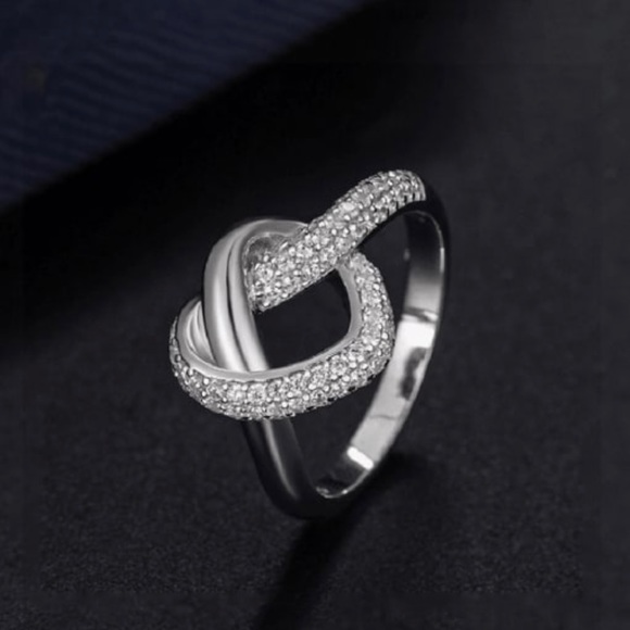 Solid 925 Sterling Silver Heart knot Ring - Picture 3 of 7